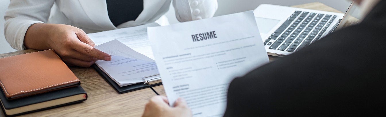 Employer arriving for a job interview, businessman listen to candidate answers explaining about his profile and colloquy dream job, manager sitting in job Interview talking in office.